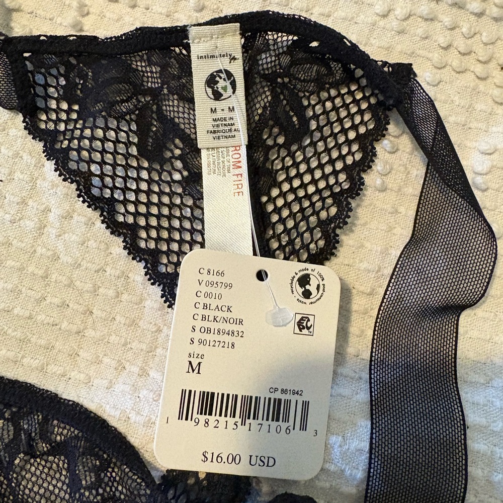 Free People Intimately thong M - Picture 3 of 4